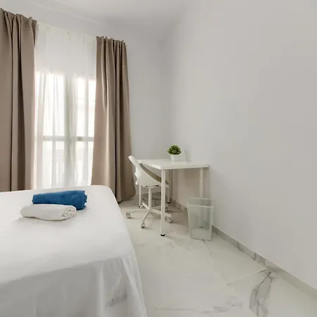 Апартаменти Solano - Playa La Caleta